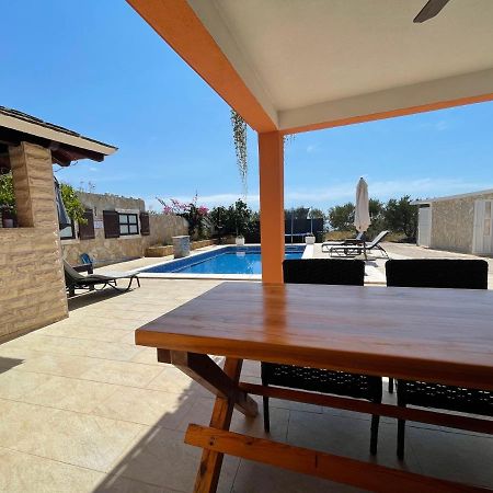 Holiday Home Cerim Trogir Extérieur photo